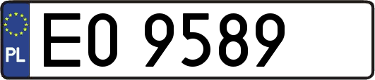 E09589