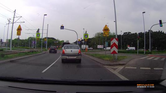 DACIA LOGAN, lata produkcji: 2004-2009 (CB5722Y)