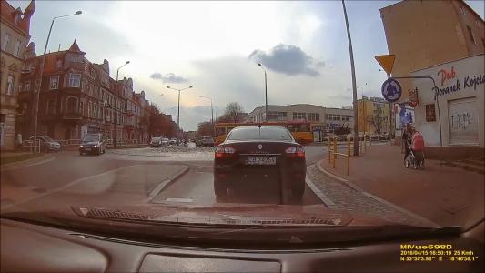 RENAULT FLUENCE (CB7425V)