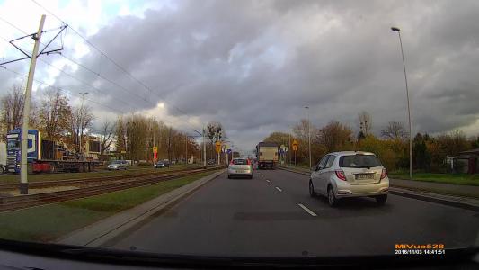 TOYOTA YARIS (CGD76UP)