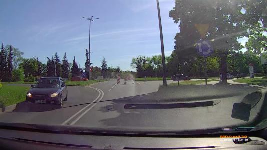 MAZDA 3 - 1.6 EXCLUSIVE  HATCHBACK DRZWI: 5 (CT1048H)