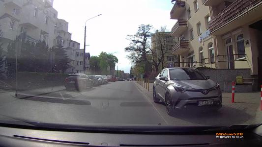 TOYOTA C-HR (CT1272P)