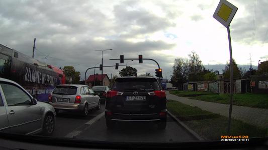 MAZDA 323F (CT3846N)