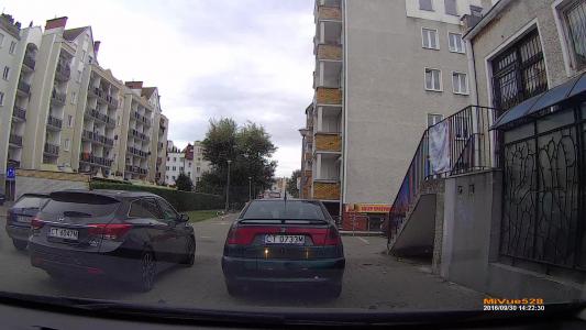 HYUNDAI I40 (CT6047M)