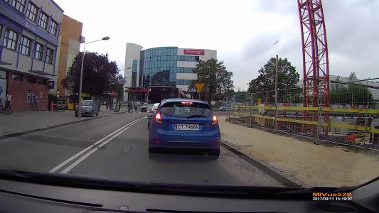 FORD FIESTA 12- (CT7468N)