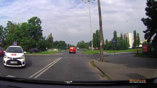 TOYOTA YARIS 14- (CT7589M)