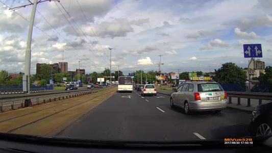 TOYOTA AVENSIS SEDAN (CT8394N)