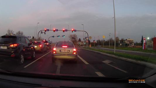 SKODA SUPERB (CT9176K)