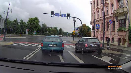 MINI COOPER (CT9630N)