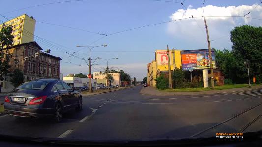 MERCEDES-BENZ CLS 500 4MATIC (CT9769L)