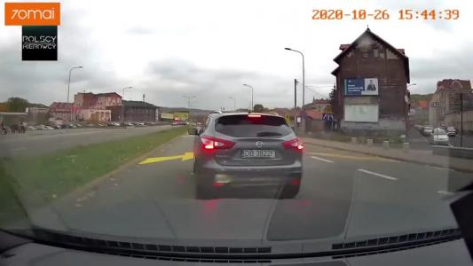 NISSAN QASHQAI II 1.2 (DB3822F)