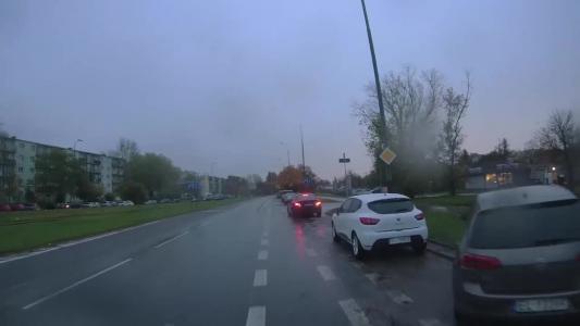 RENAULT CLIO IV                      MR`17 (EL1H806)