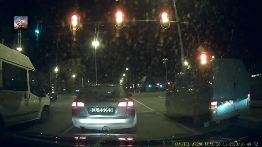 AUDI A4 [8E], lata produkcji: 2004-2007 (EL5S358)
