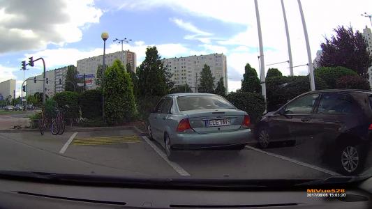 FORD FOCUS 2.0 KAT. GHIA (ELE18VS)