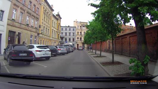 MERCEDES-BENZ E 200 CDI AVANTGARDE (EZDFG42)