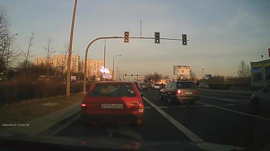 VOLKSWAGEN POLO HATCHBACK, lata produkcji: 1981-1990 (PO3601U)