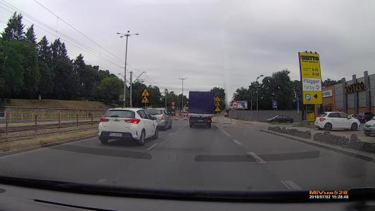 TOYOTA AURIS (PO6H605)
