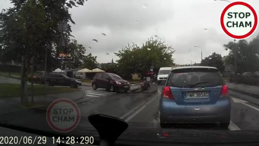 DAEWOO / FSO KALOS SEDAN, lata produkcji: 2004-2005 (PWR385AG)