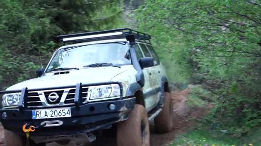 NISSAN PATROL, lata produkcji: 2004-2009 (RLA20654)