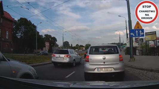 VOLKSWAGEN FOX (SBE55211)