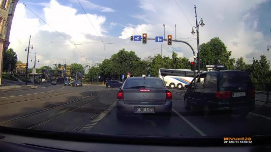 VOLKSWAGEN SHARAN BASIS (TST11UJ)