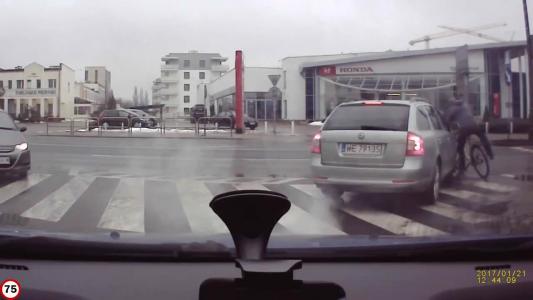 SKODA OCTAVIA II (WE7913S)