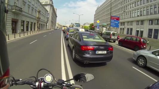 AUDI A6 (WF1416J)