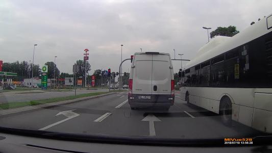 IVECO DAILY (WL5822J)