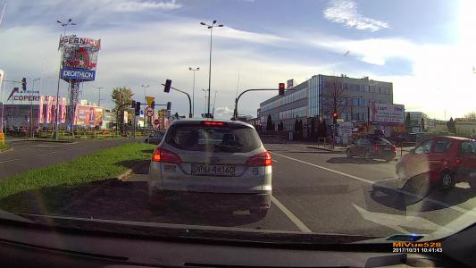 FORD FOCUS (WND44160)