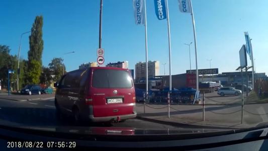 VOLKSWAGEN T5 (WSC39H7)