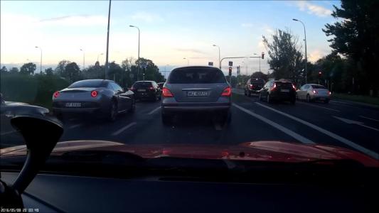 MERCEDES-BENZ R 350                           251 (WU4097C)