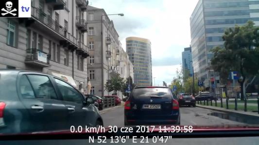 SKODA OCTAVIA (WW2352P)