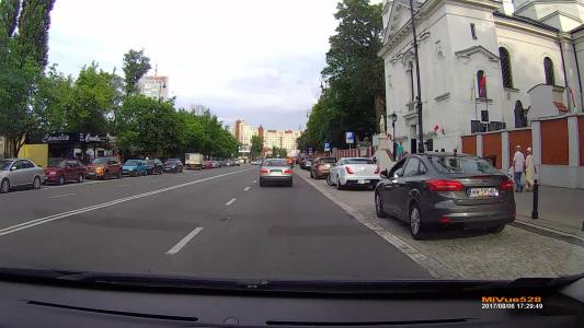 FORD FOCUS (WW5954E)