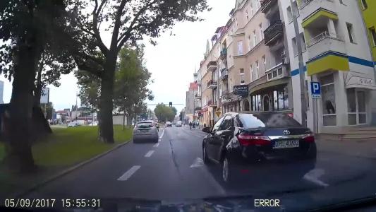 TOYOTA COROLLA, lata produkcji: 2013-2016 (ZPL40682)