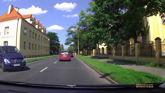 MERCEDES-BENZ VIANO (ZSW05656)