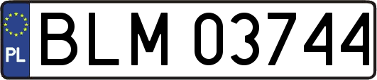 BLM03744