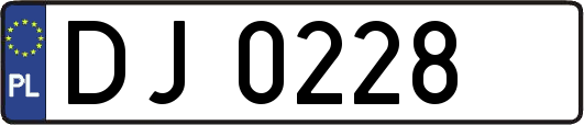 DJ0228