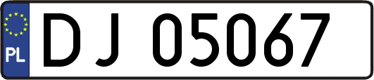 DJ05067