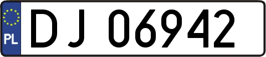 DJ06942