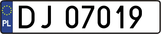 DJ07019