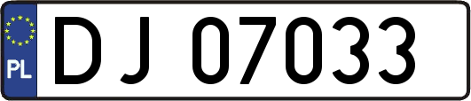 DJ07033