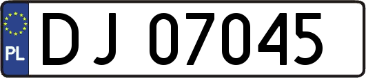 DJ07045