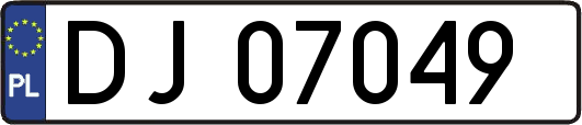 DJ07049