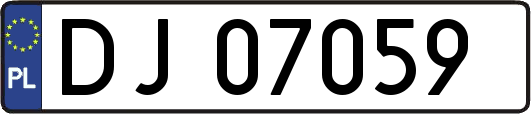 DJ07059