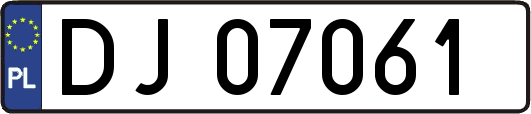 DJ07061