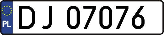 DJ07076