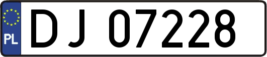 DJ07228