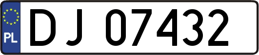 DJ07432