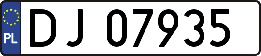 DJ07935