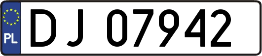 DJ07942